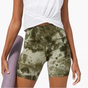 Tie dye lulu biker shorts